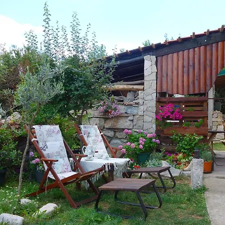 Mirta Family Farm * Budva